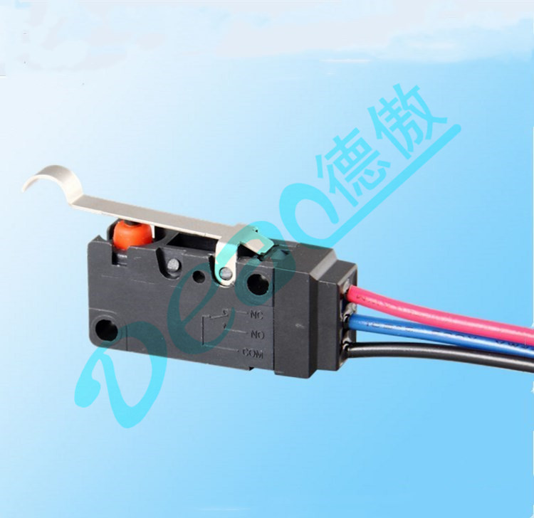 帶弧形壓桿防水微動(dòng)開(kāi)關(guān)