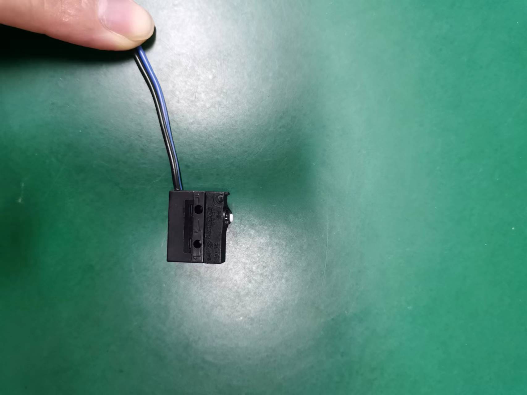 G905電動(dòng)工具用防水微動(dòng)開關(guān)